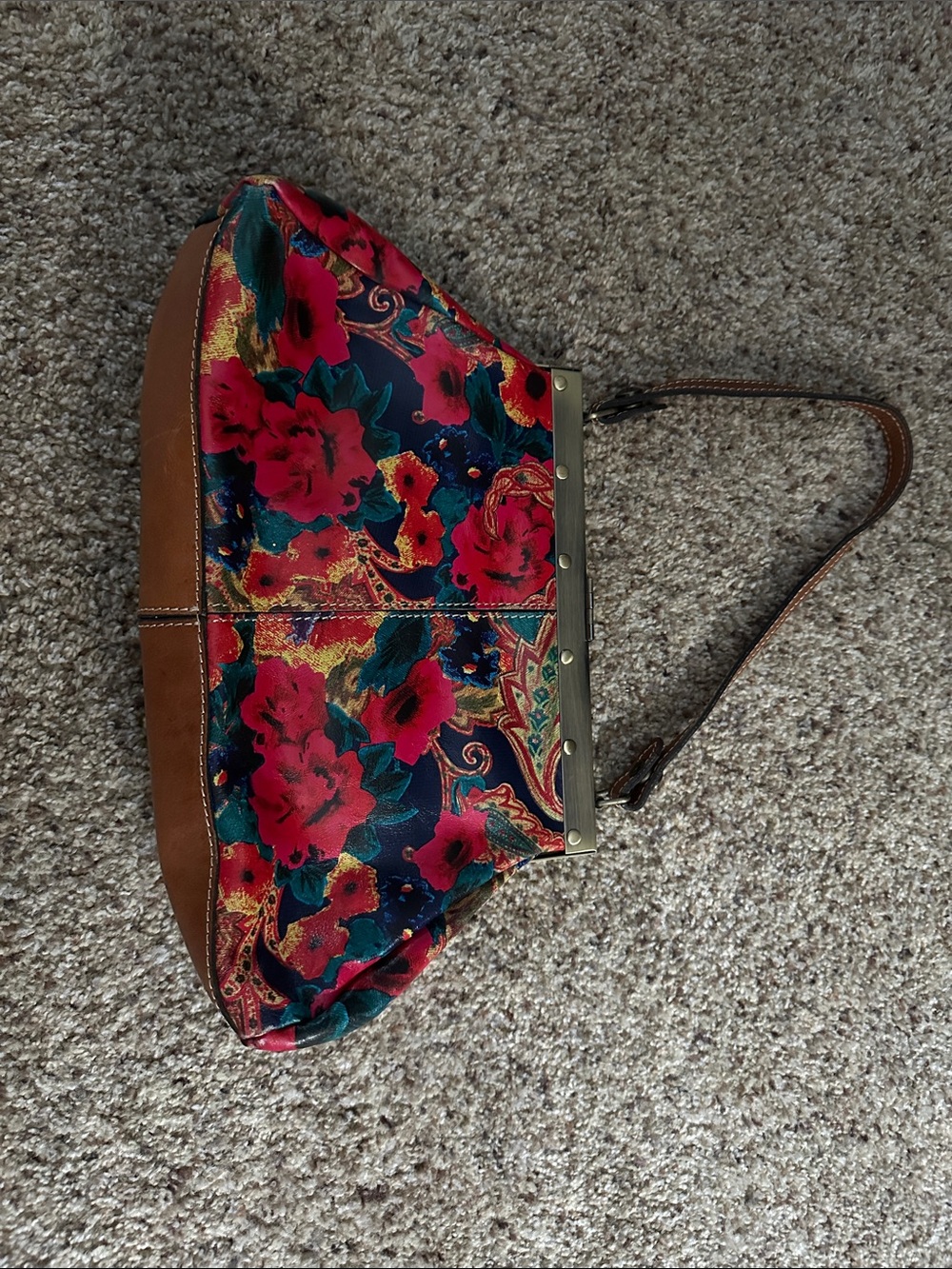 Patricia Nash Red Floral Frame-Top Shoulder Bag with Brown Leather Trim - Picture 3 of 6